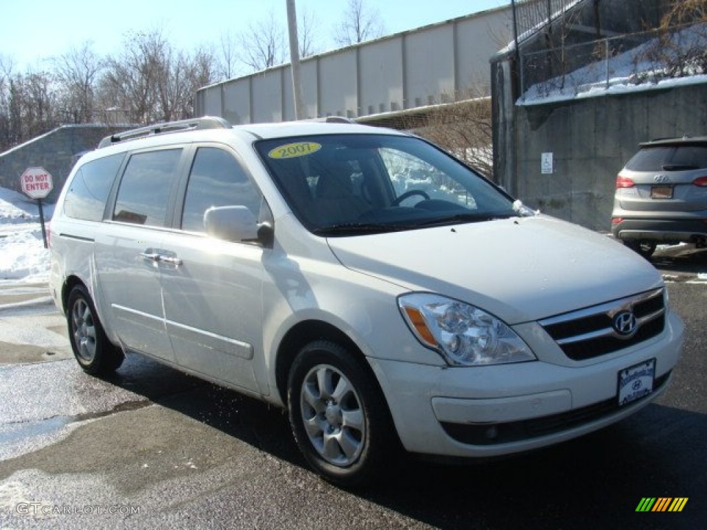 2007 Entourage GLS - Cosmic White / Beige photo #3