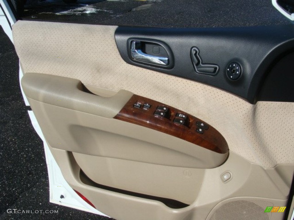 2007 Entourage GLS - Cosmic White / Beige photo #7
