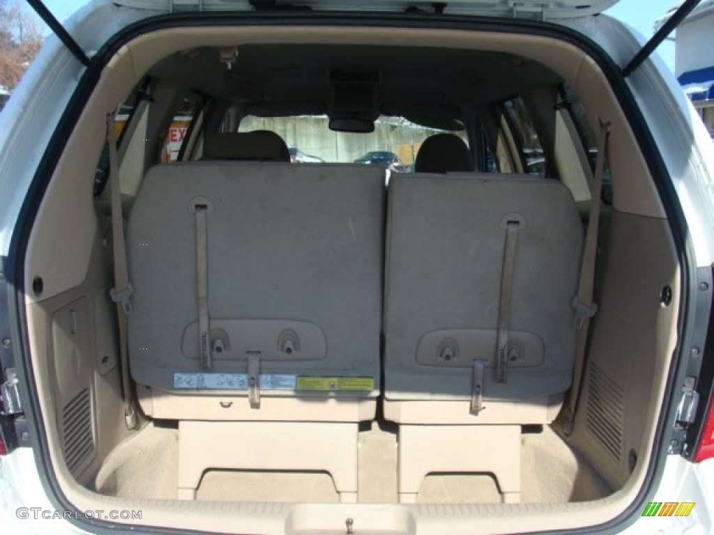 2007 Entourage GLS - Cosmic White / Beige photo #21
