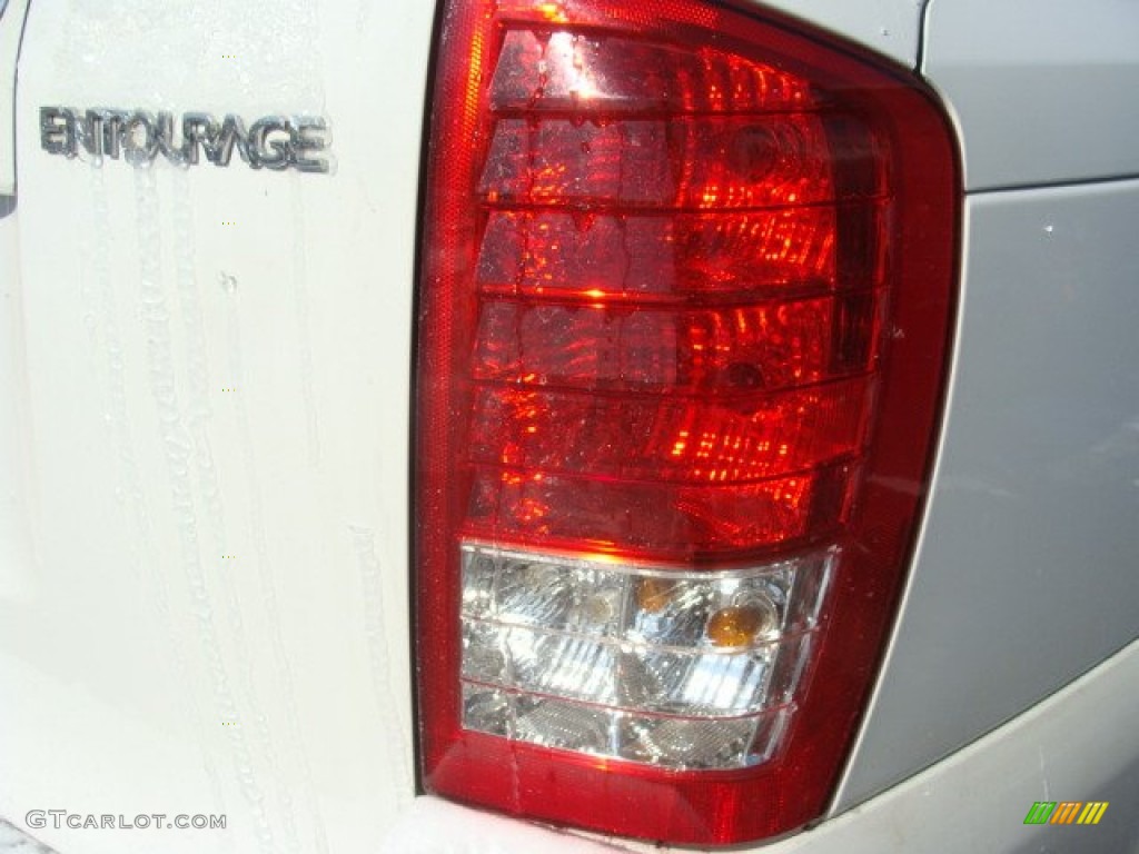 2007 Entourage GLS - Cosmic White / Beige photo #22