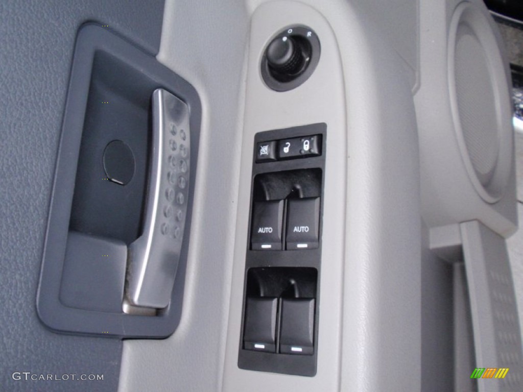 2008 Durango SLT - Brilliant Black / Dark/Light Slate Gray photo #35