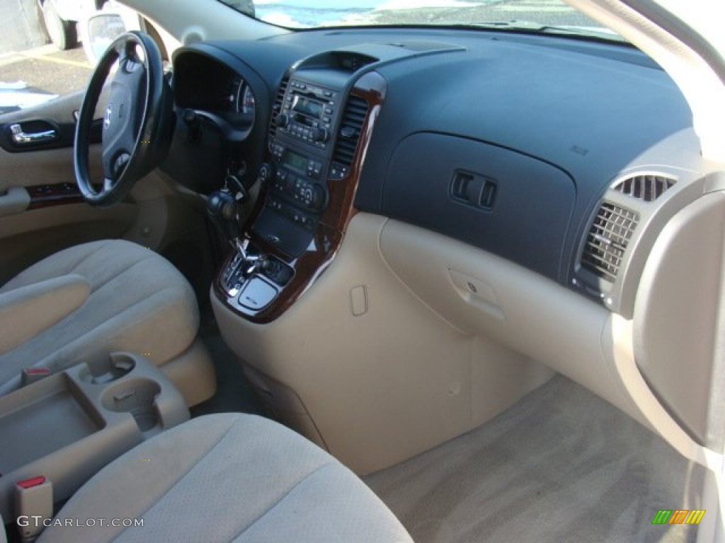 2007 Entourage GLS - Cosmic White / Beige photo #25