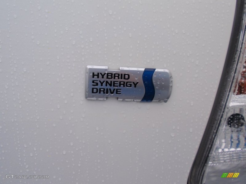 2013 Toyota Prius v Three Hybrid Marks and Logos Photo #90480815
