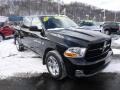 Black - Ram 1500 Express Crew Cab 4x4 Photo No. 2