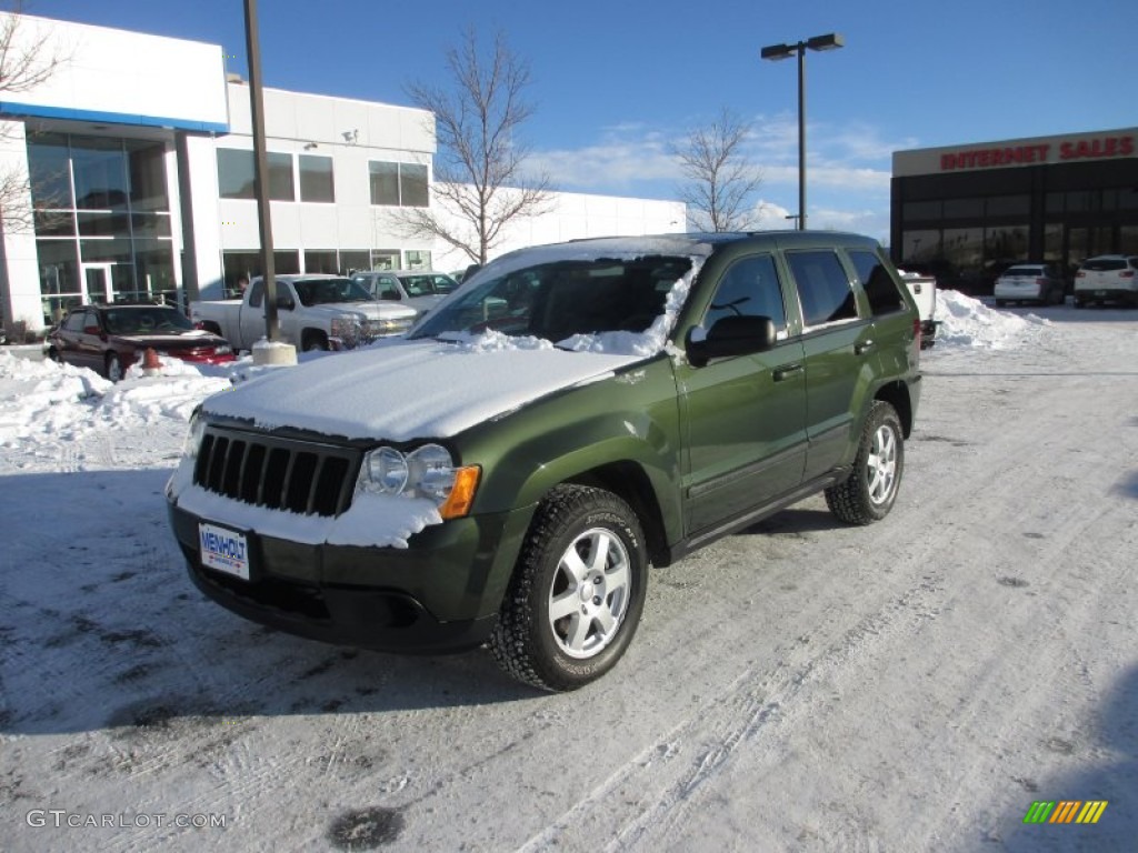 2008 Grand Cherokee Laredo 4x4 - Jeep Green Metallic / Dark Slate Gray photo #2