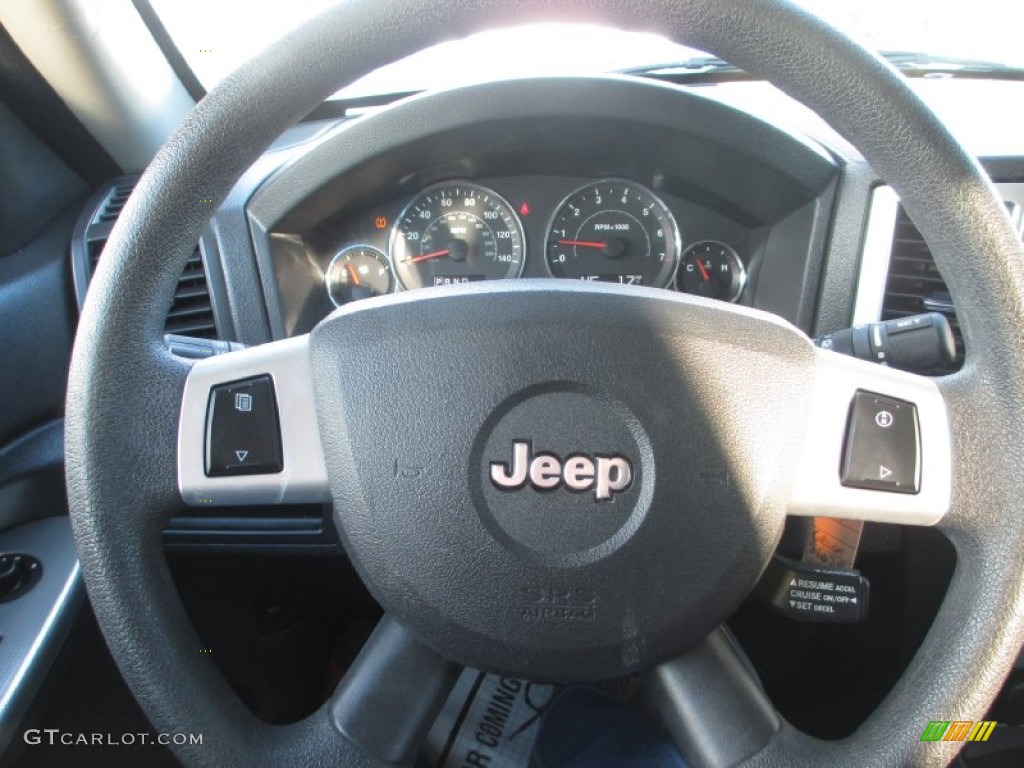 2008 Grand Cherokee Laredo 4x4 - Jeep Green Metallic / Dark Slate Gray photo #8