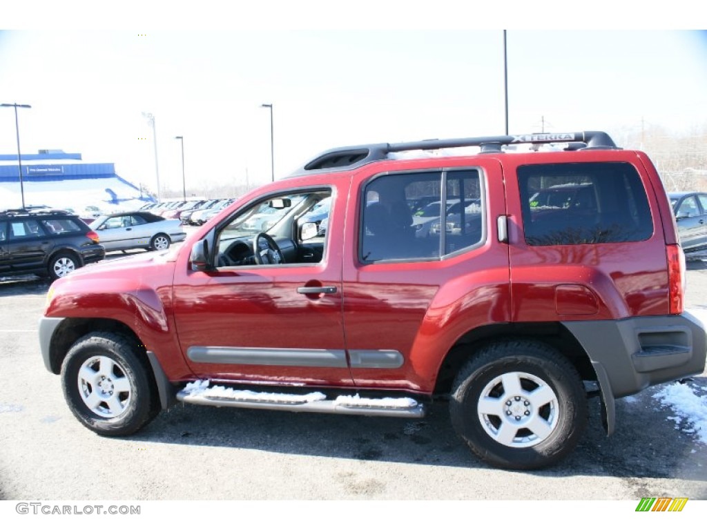2005 Xterra S 4x4 - Red Brawn Pearl / Steel/Graphite photo #4