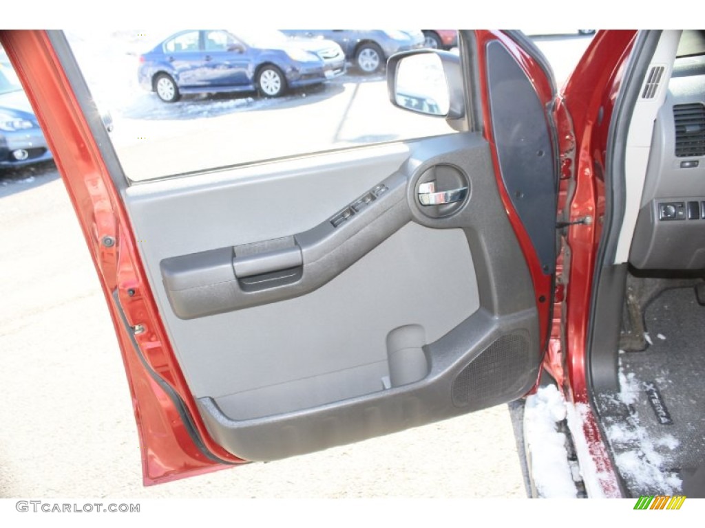 2005 Xterra S 4x4 - Red Brawn Pearl / Steel/Graphite photo #19