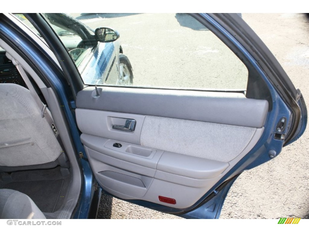 2002 Taurus SE - Blue Metallic / Medium Graphite photo #16