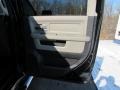 Brilliant Black Crystal Pearl - Ram 2500 SLT Crew Cab 4x4 Photo No. 17