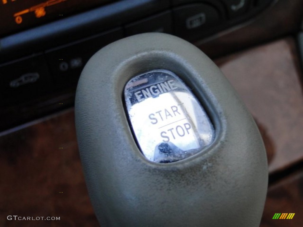 2004 CLK 500 Coupe - Alabaster White / Stone photo #31