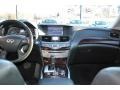 Liquid Platinum - M 37x AWD Sedan Photo No. 5