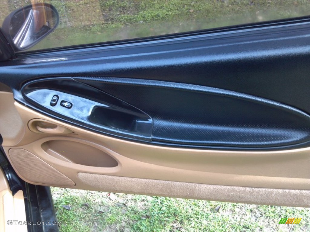 1995 Mustang V6 Coupe - Black / Saddle photo #16