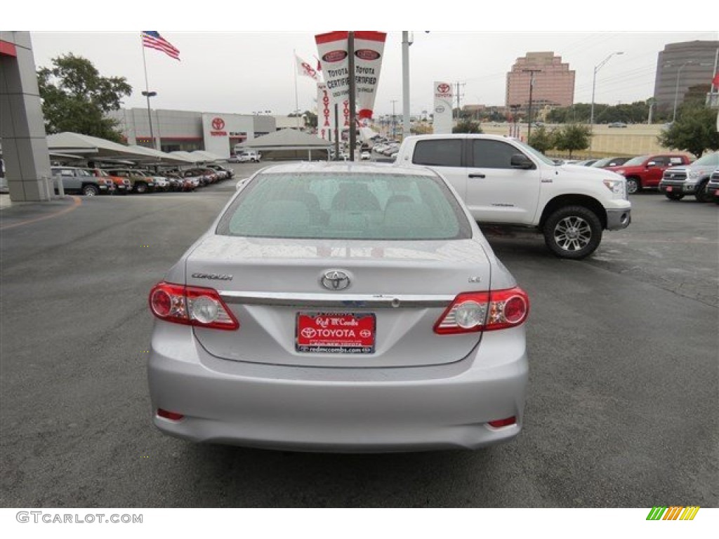 2012 Corolla LE - Classic Silver Metallic / Ash photo #6