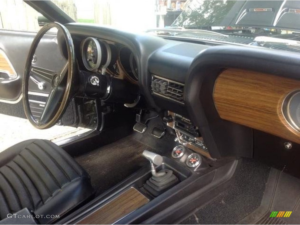1970 Ford Mustang Mach 1 Black Dashboard Photo #90494553