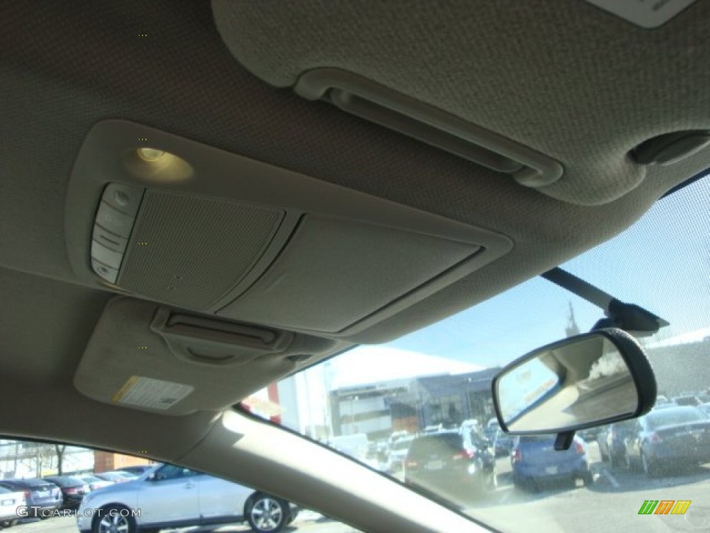 2013 Sentra SL - Red Brick / Charcoal photo #17