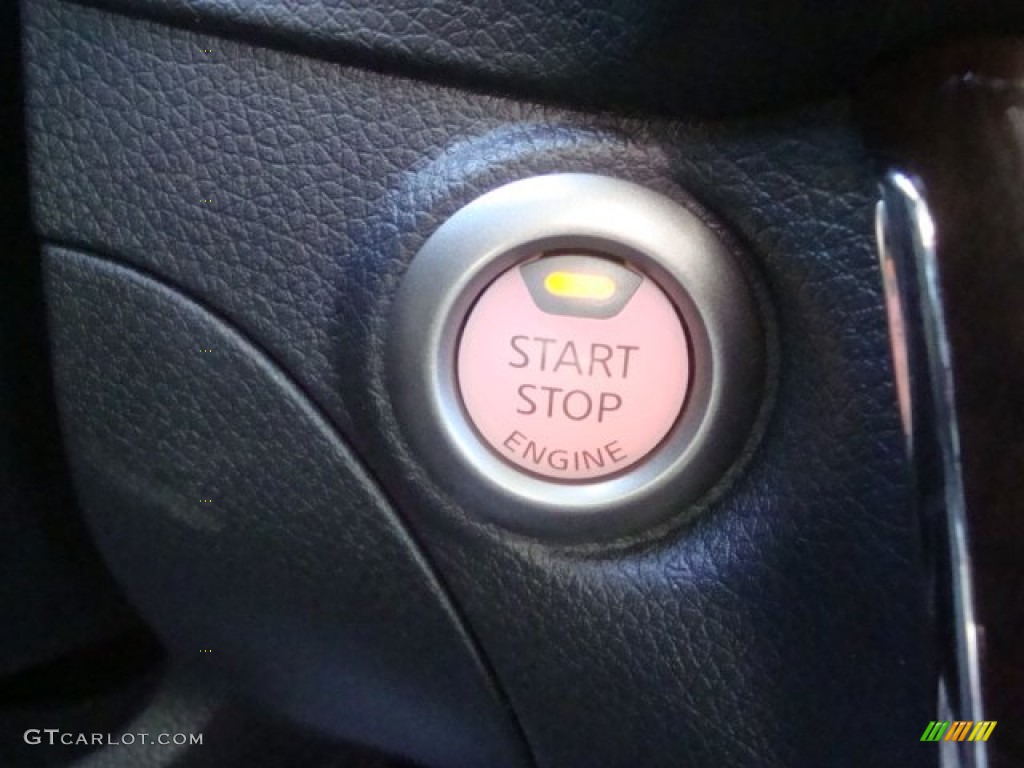 2013 Sentra SL - Red Brick / Charcoal photo #23