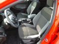 Race Red - Focus SE 5-Door Photo No. 16