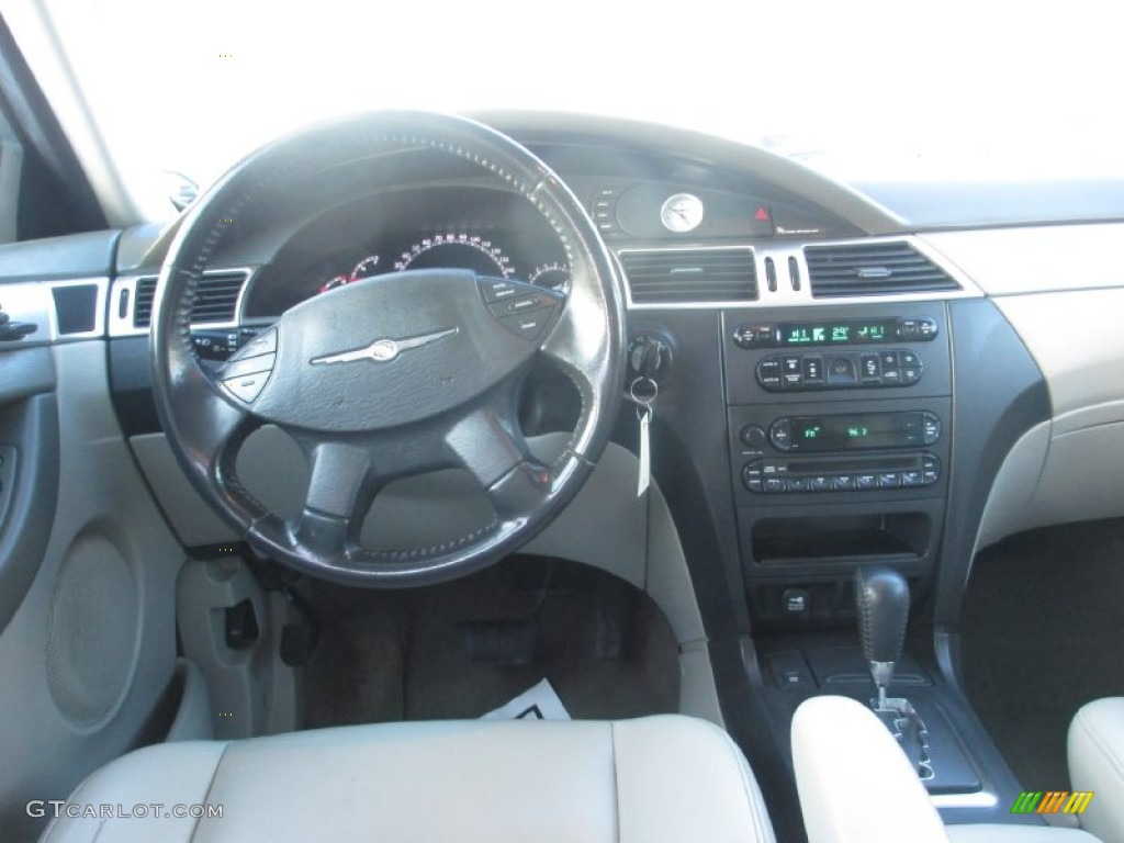 2007 Pacifica Touring AWD - Cognac Crystal Pearl / Dark Khaki/Light Graystone photo #7