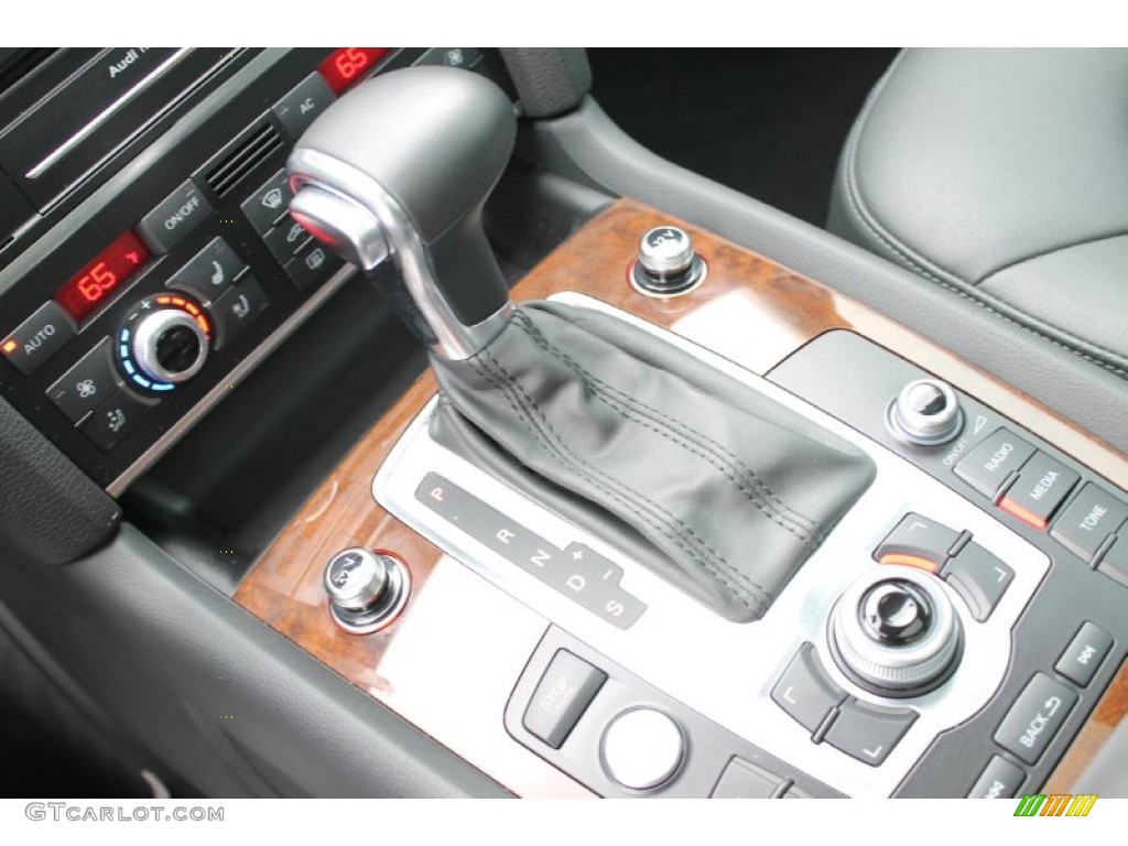 2012 Audi Q7 3.0 TFSI quattro Transmission Photos