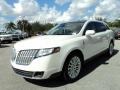 2010 White Platinum Metallic Tri-Coat Lincoln MKT FWD  photo #14