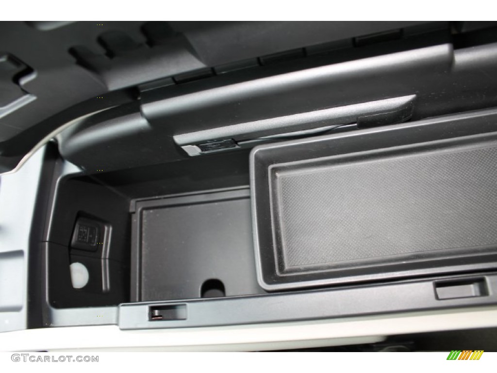 2010 RDX SH-AWD - Palladium Silver Metallic / Taupe photo #23