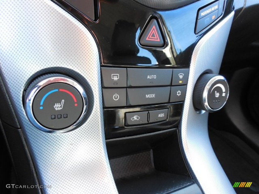 2013 Cruze LTZ - Summit White / Jet Black photo #20