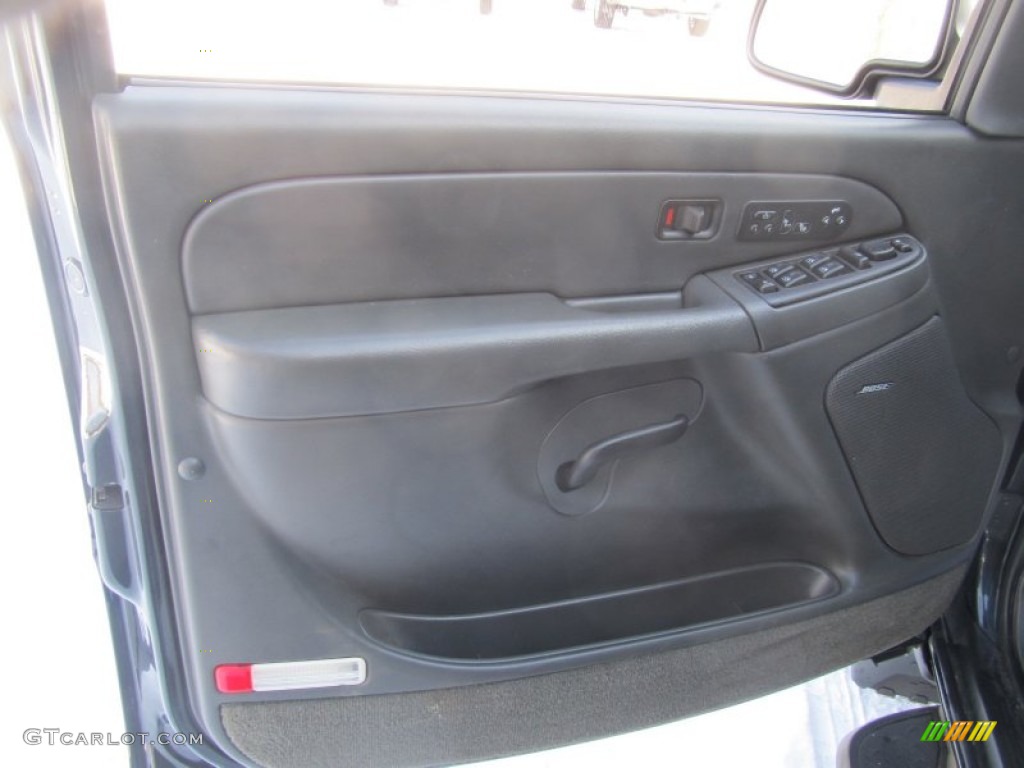 2004 Avalanche 1500 4x4 - Dark Gray Metallic / Dark Charcoal photo #10