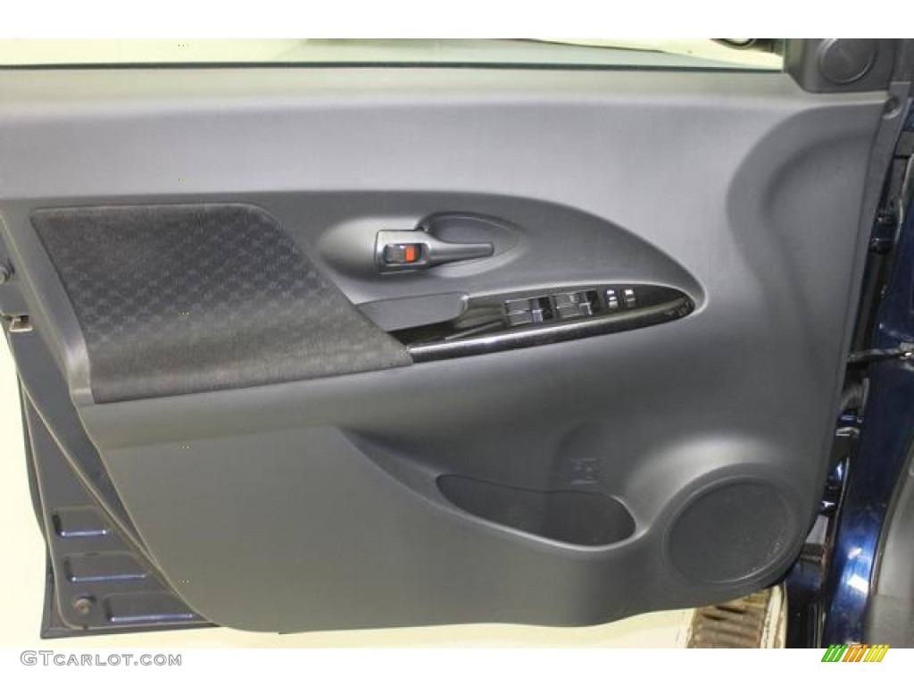 2008 Scion xD Standard xD Model Door Panel Photos