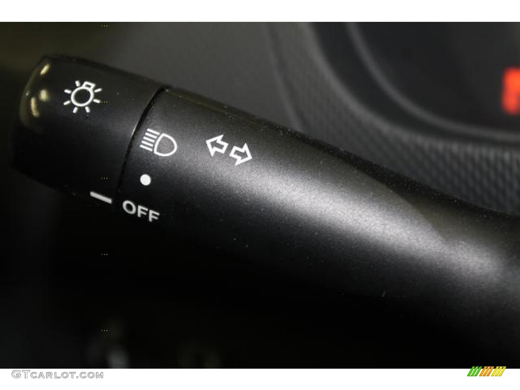 2008 Scion xD Standard xD Model Controls Photo #90517399