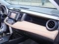 Super White - RAV4 XLE Photo No. 22