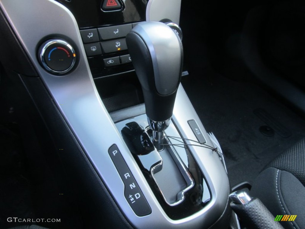 2014 Cruze LT - Red Hot / Jet Black photo #16
