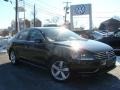 Black - Passat 2.5L SE Photo No. 1