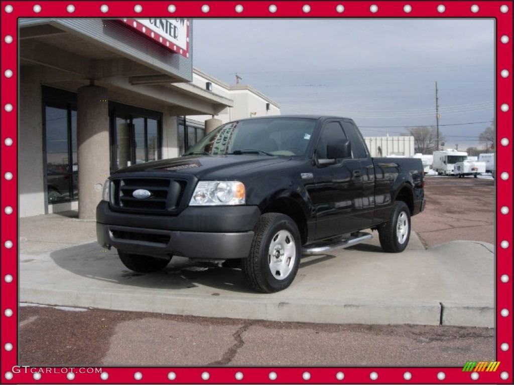 2006 F150 XL Regular Cab - Black / Tan photo #1