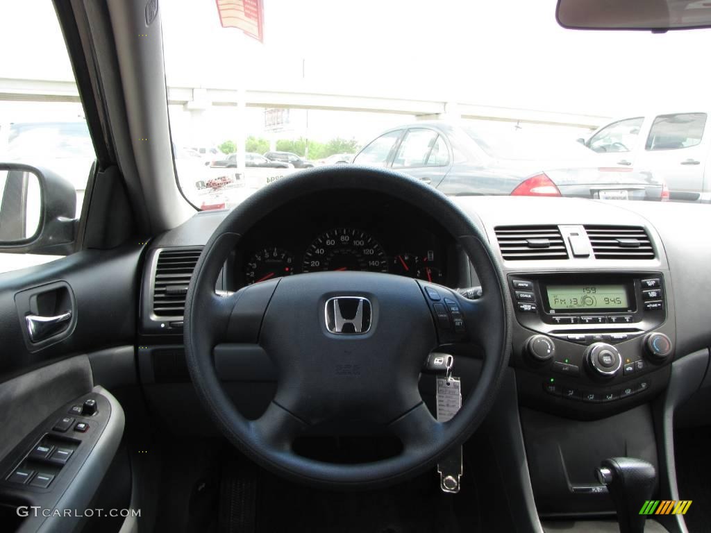 2005 Accord LX Sedan - Graphite Pearl / Gray photo #26