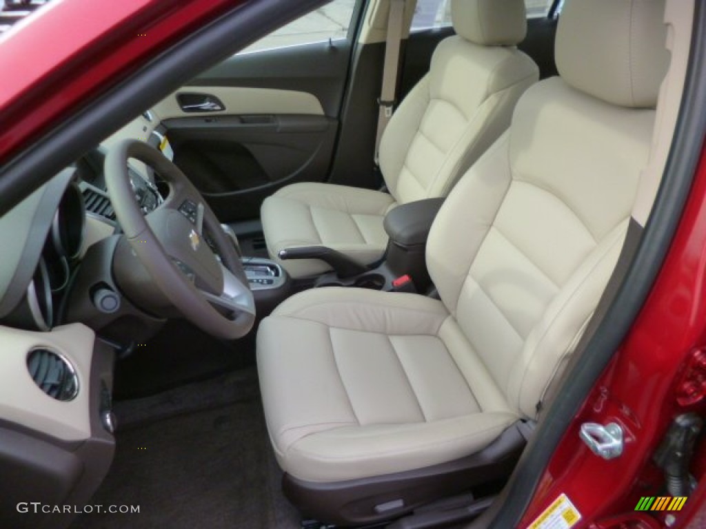 2014 Cruze LT - Crystal Red Tintcoat / Cocoa/Light Neutral photo #15
