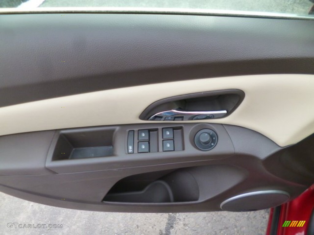 2014 Cruze LT - Crystal Red Tintcoat / Cocoa/Light Neutral photo #17