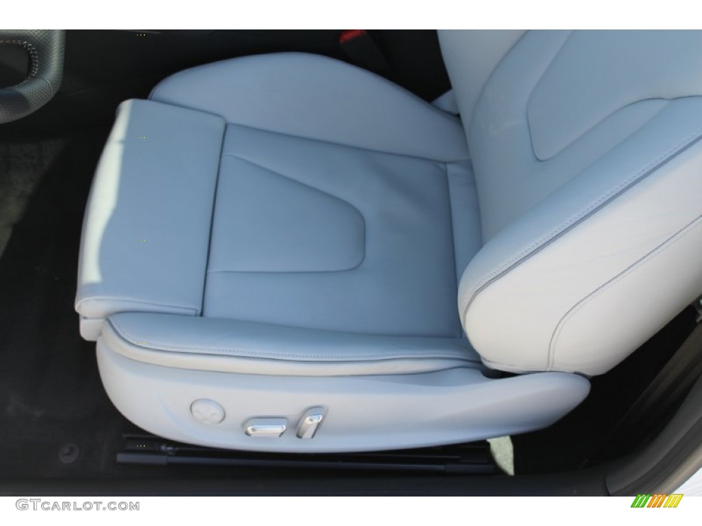 2014 Audi RS 5 Coupe quattro Front Seat Photo #90531929