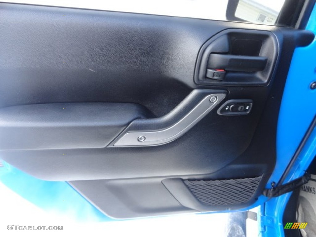 2011 Wrangler Unlimited Sport 4x4 - Cosmos Blue / Black photo #4