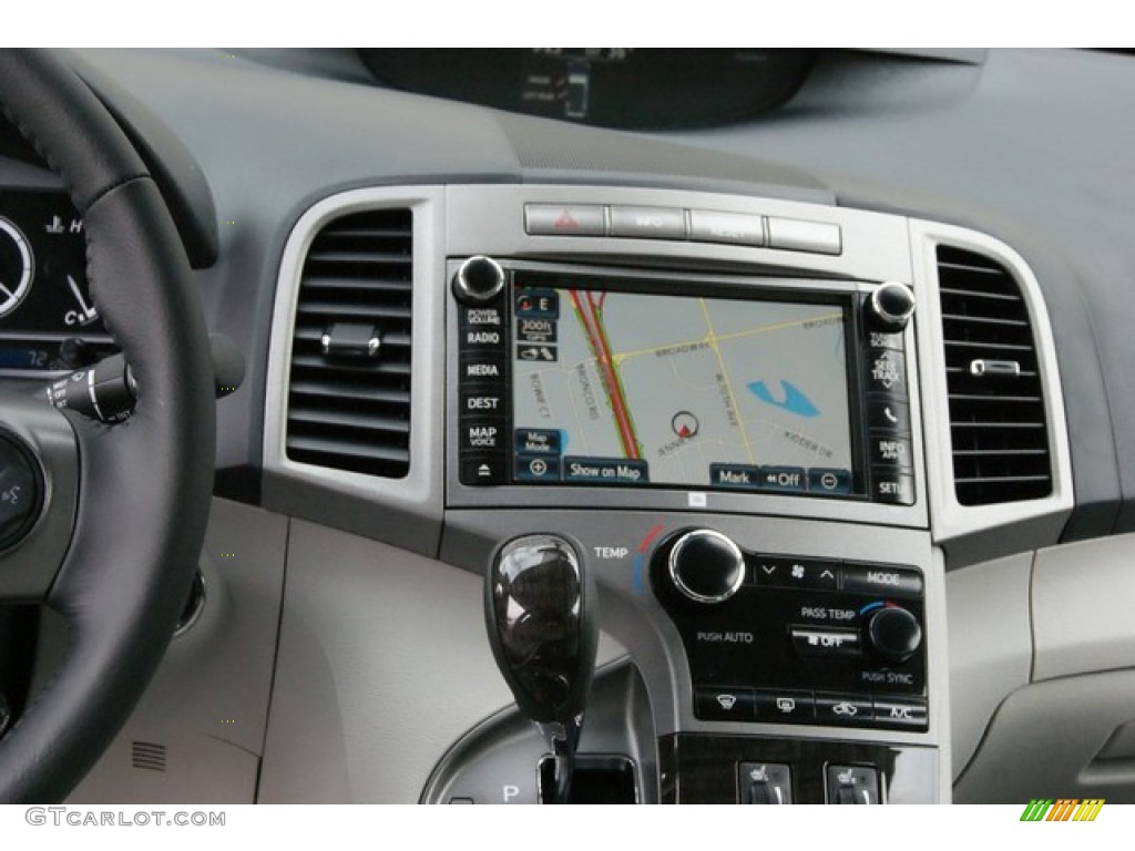 2014 Venza Limited - Blizzard White Pearl / Light Gray photo #6