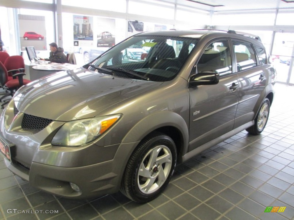2004 Vibe AWD - Shadow Gray / Slate photo #3
