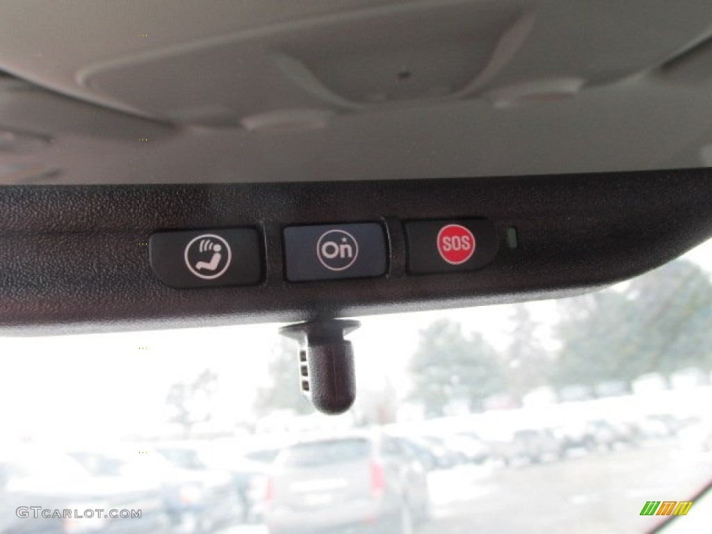 2014 Chevrolet Traverse LS AWD Controls Photo #90538571