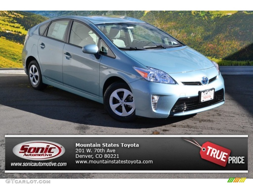 2014 Prius Three Hybrid - Sea Glass Pearl / Misty Gray photo #1