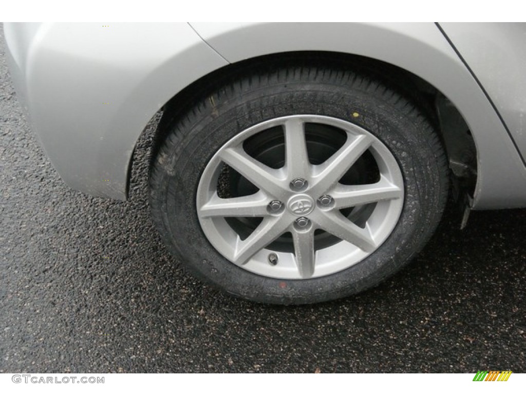 2014 Toyota Prius c Hybrid Four Wheel Photo #90541559
