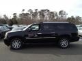 Onyx Black - Yukon XL Denali AWD Photo No. 3