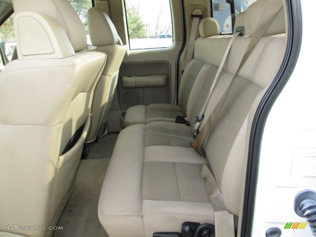 2005 F150 XLT SuperCab 4x4 - Oxford White / Tan photo #18