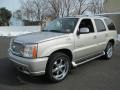 Quicksilver - Escalade AWD Photo No. 2