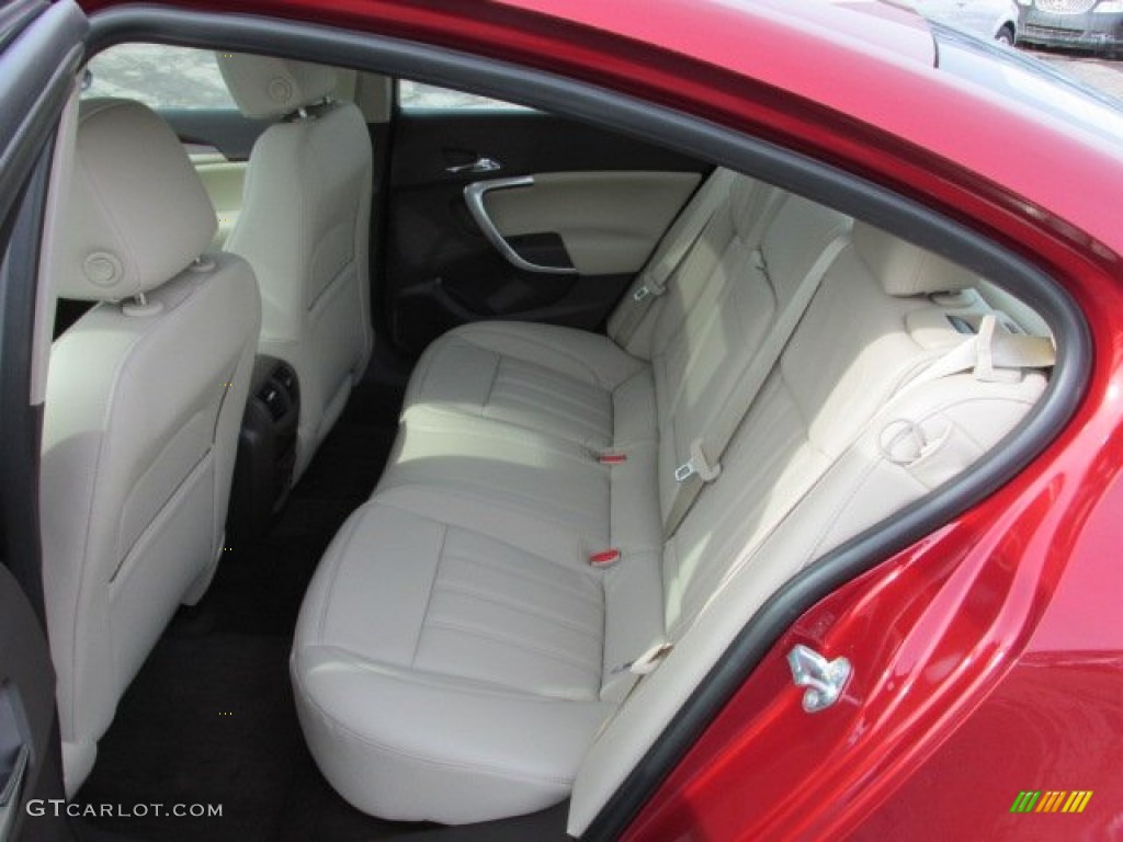 Light Neutral Interior 2014 Buick Regal FWD Photo #90542276