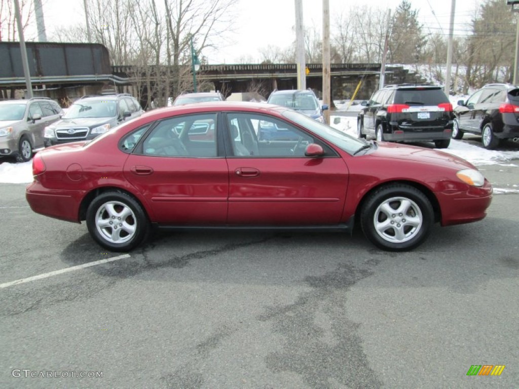 2002 Taurus SES - Matador Red Metallic / Medium Graphite photo #5