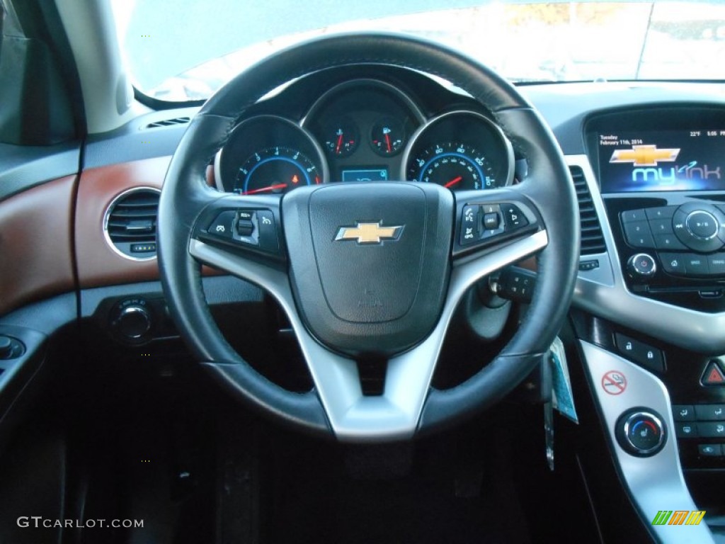 2013 Chevrolet Cruze LT Jet Black/Brick Steering Wheel Photo #90545204